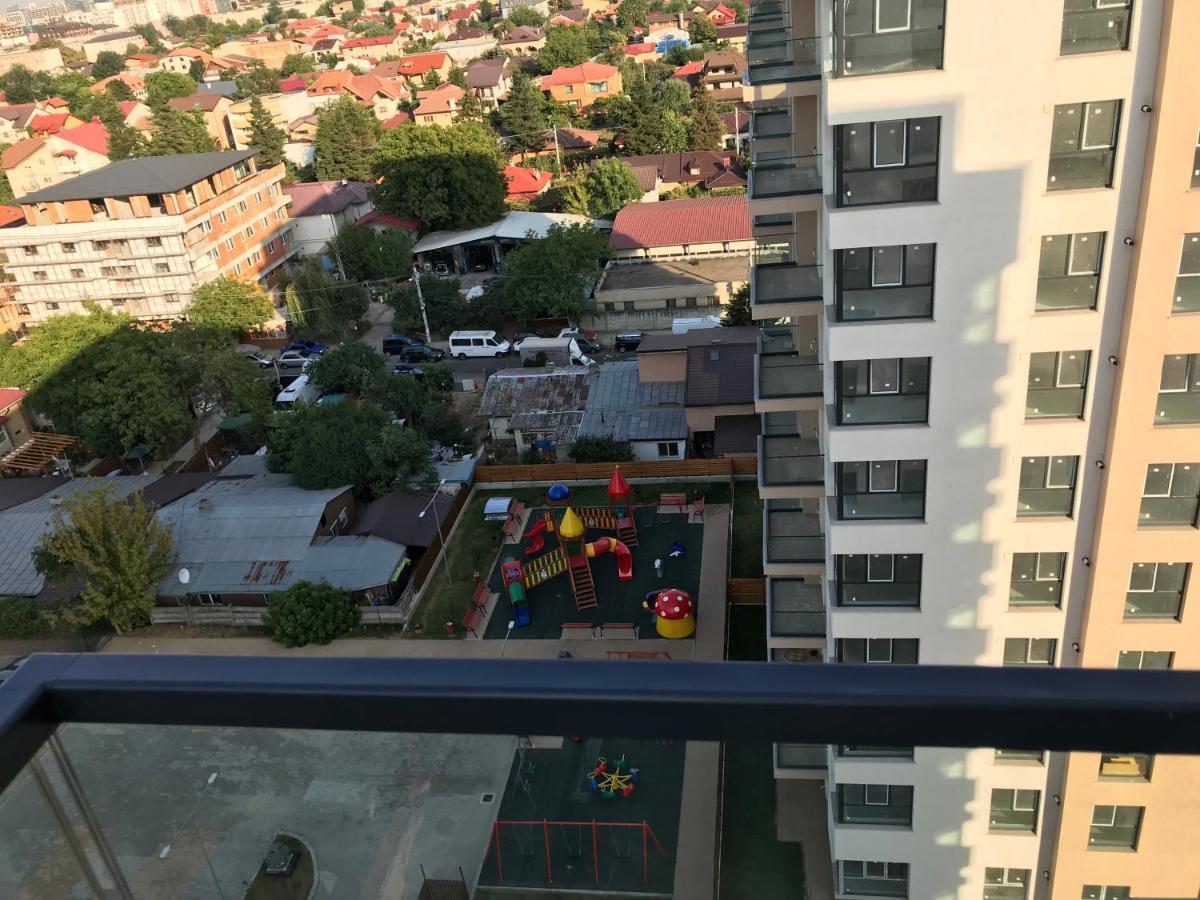 Cozy 2-room Penthouse Lakeview W14 公寓 布加勒斯特